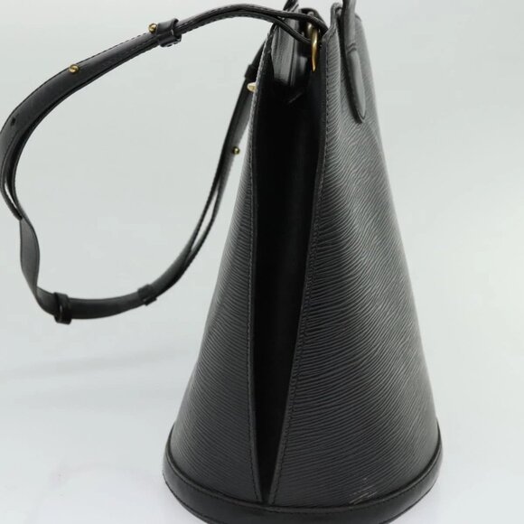 LOUIS VUITTON Epi Cluny Shoulder Bag Black - Picture 5 of 14